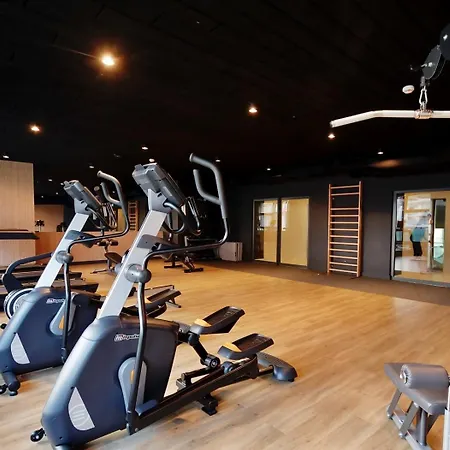 Lux I , Aqua Polanki , Baseny , Sauny , Silownia