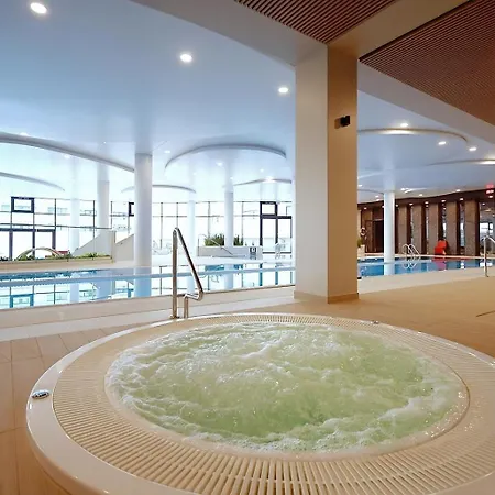 Lux I , Aqua Polanki , Baseny , Sauny , Silownia *