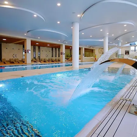 Lux I , Aqua Polanki , Baseny , Sauny , Silownia * Kolobrzeg