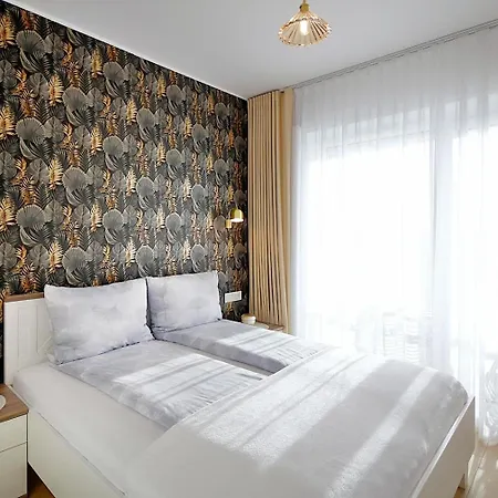 Lux I , Aqua Polanki , Baseny , Sauny , Silownia Kolobrzeg