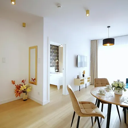 Lux I , Aqua Polanki , Baseny , Sauny , Silownia Apartment Kolobrzeg