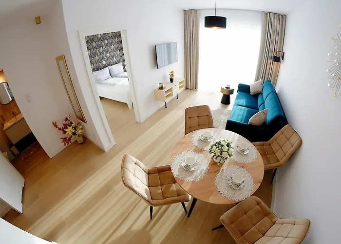 Lux I , Aqua Polanki , Baseny , Sauny , Silownia Kołobrzeg